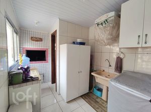 Image 18 - 753929