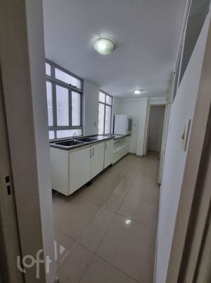 Image 7 - 754062