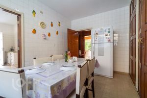 Image 14 - 754136