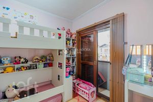 Image 17 - 754278