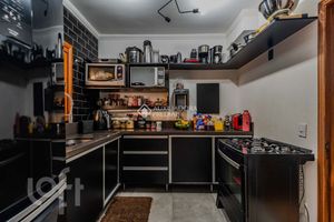 Image 10 - 754278