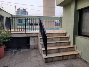 Image 7 - 754972