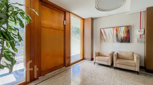 Image 37 - 755056