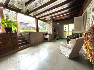 Image 4 - 755128