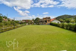 Image 46 - 755251