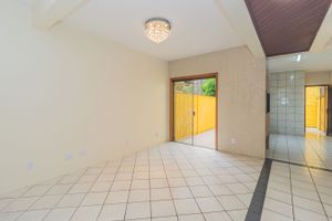 Image 1 - 755409