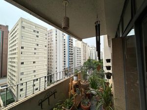 Image 15 - 755425