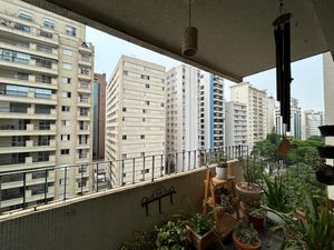 Image 14 - 755425