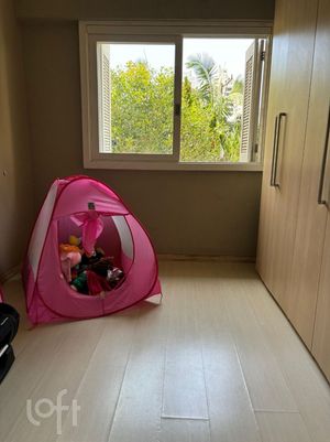 Image 8 - 755442