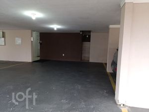 Image 4 - 755496