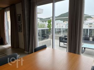 Image 9 - 755509