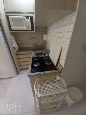 Image 5 - 755518