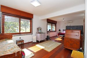Image 18 - 755547