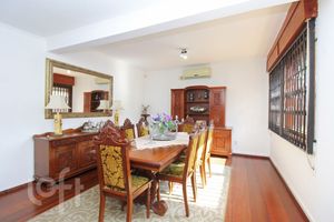 Image 32 - 755547