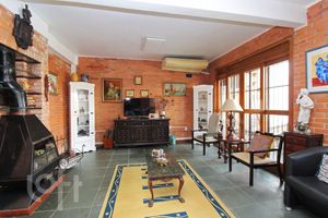 Image 38 - 755547