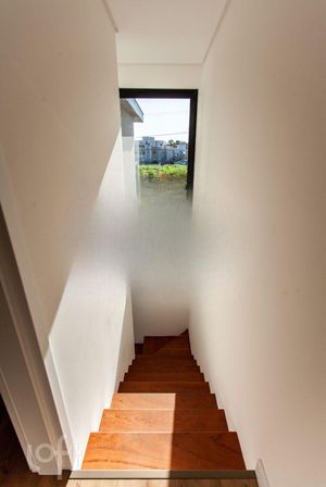 Image 4 - 755631