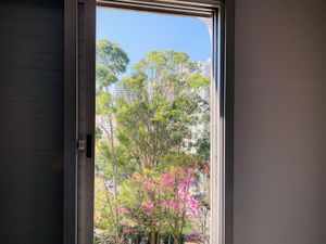Image 14 - 755642