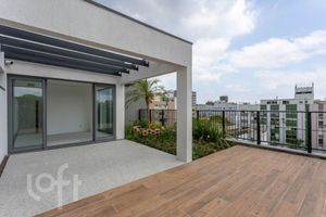 Image 19 - 755778