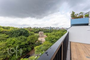 Image 22 - 755778