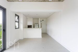 Image 24 - 755778