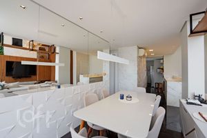 Image 27 - 755855