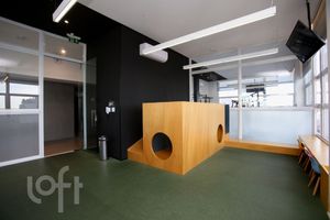 Image 10 - 755855