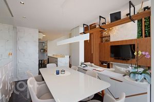 Image 4 - 755855