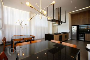 Image 13 - 755855