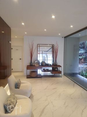 Image 6 - 755873