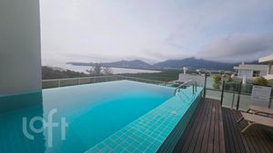 Image 7 - 755873