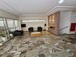 Image 32 - 755899