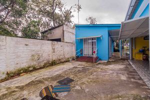 Image 25 - 755946