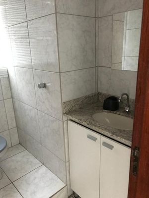 Image 9 - 755989