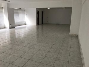 Image 4 - 755989