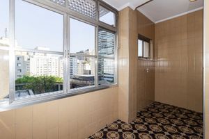 Image 32 - 756269