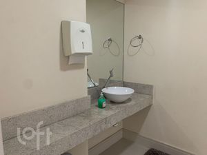 Image 19 - 756529