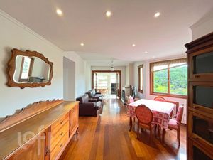 Image 8 - 756616