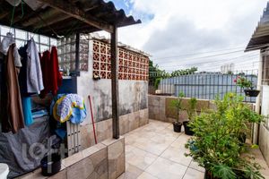 Image 23 - 756685