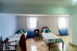 Image 33 - 756685