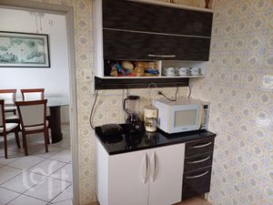 Image 18 - 756715