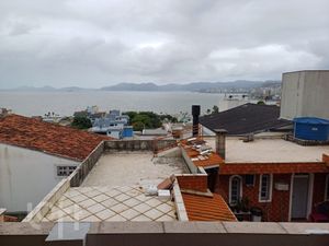 Image 0 - 756715