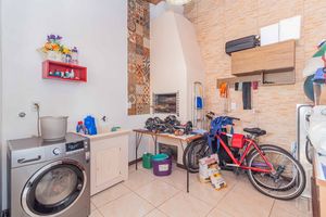 Image 33 - 756791