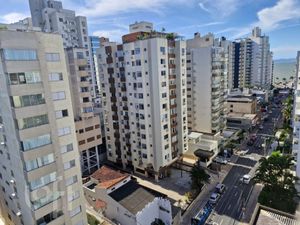 Image 11 - 756829
