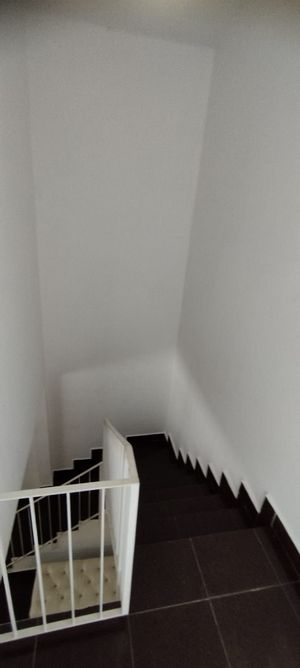 Image 3 - 756929