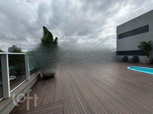 Image 21 - 756935