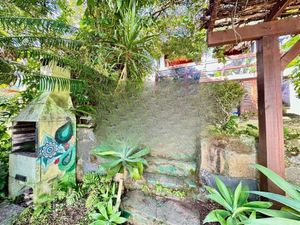 Image 14 - 756973