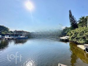 Image 18 - 756973