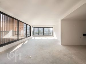 Image 34 - 756990