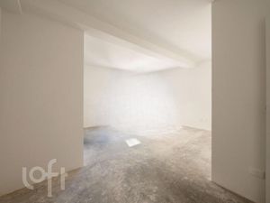 Image 9 - 756990