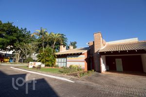 Image 43 - 757203